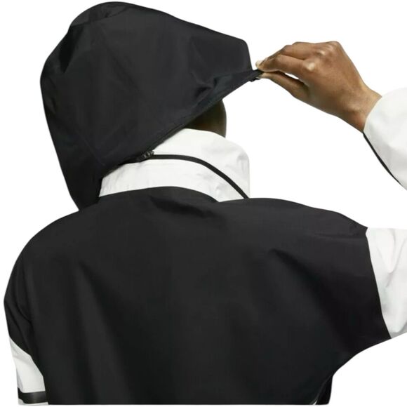 Nike RUN Jacket Womens XL White Supercharge High Reflection Running BV3858-133
